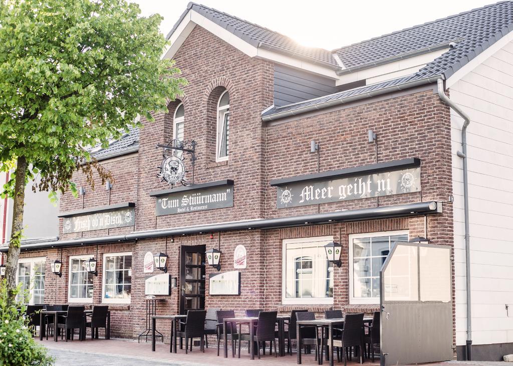 Hotel Tum Stueuermann Büsum Exterior foto